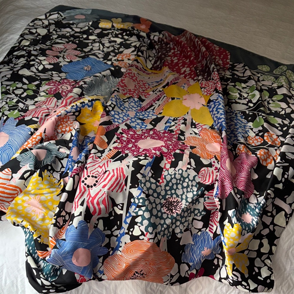 Vibrant Floral Women's Scarf
